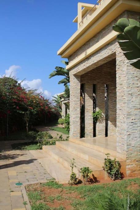 Appt 22 Bloc G- Hicherraton Plage Residence Bella Vista, Bouznika Bay สคิราท ภายนอก รูปภาพ
